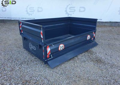 Hydraulic transport box