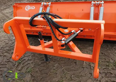 SID-Snow plough – articulating mouldboard.