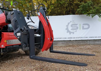 Wood grapple for pallet forks