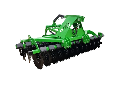 Disc harrow with hydropack