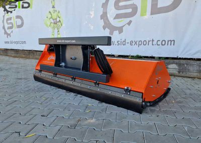 Hydraulic flail mower