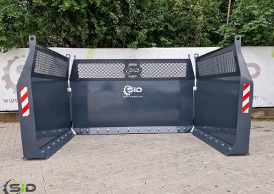 Hydraulic silage blade