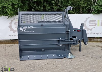 Hydraulic silage blade