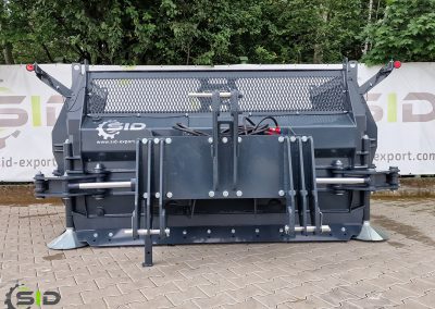 Hydraulic silage blade