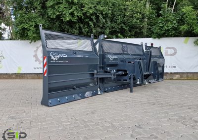 Hydraulic silage blade