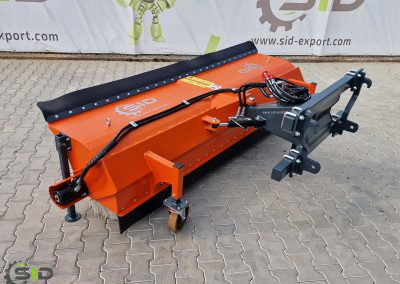 Road sweeper