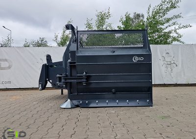Hydraulic silage blade