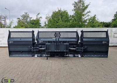 Hydraulic silage blade