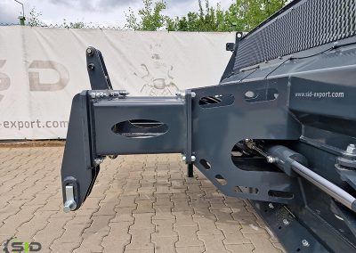 Hydraulic silage blade