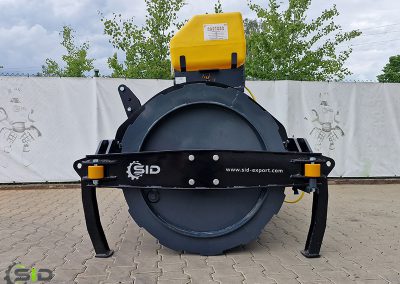 Silage roller