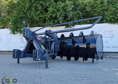 Silage spreader