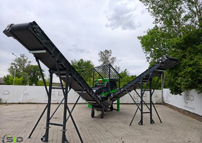 Vibrating screen