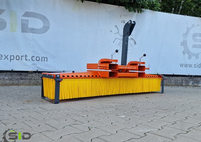 Brush sweeper