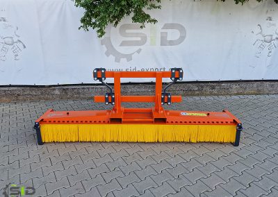 Brush sweeper