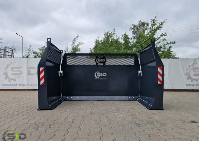 Hydraulic silage blade