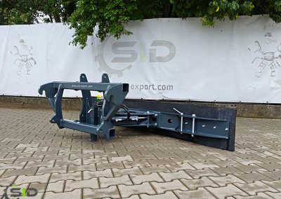 Rubber scraper